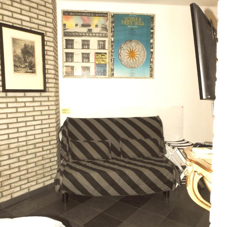 Dormire in Centro Trieste Studio Galleria 16 - Appartamento con 1 Camera da Letto - 25
