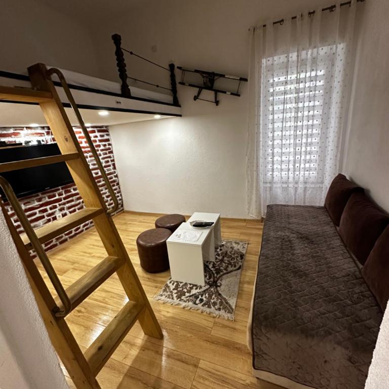 LILIUM Apartment - Apartman sa 2 Spavaće Sobe - 1