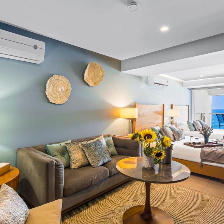 Gorgeous 1BR Condo with Pools & Sea Views - Apartamento - 7