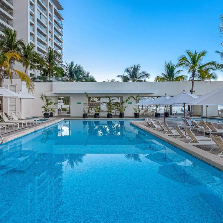 Gorgeous 1BR Condo with Pools & Sea Views - Apartamento - 36