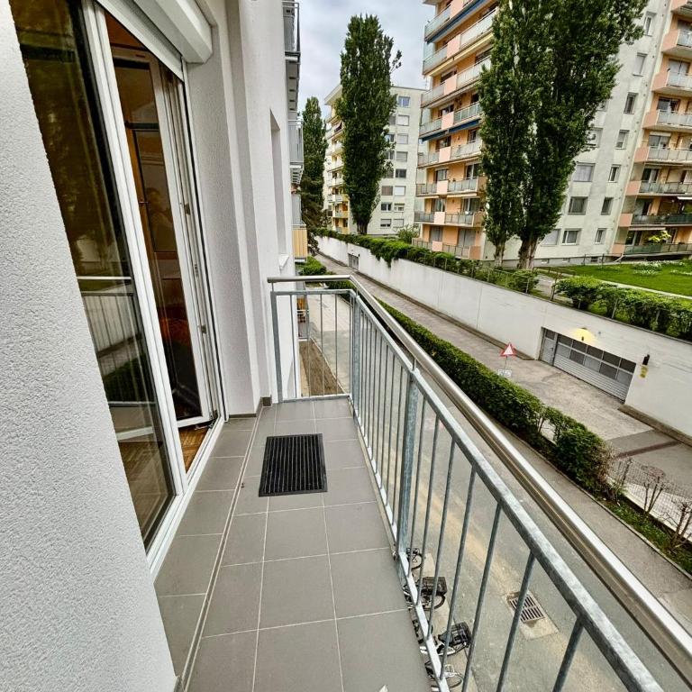 Balkonwohnung Graz neben Mol-Bio - One-Bedroom Apartment - 1