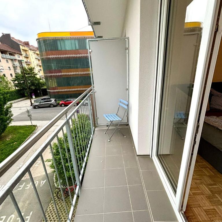 Balkonwohnung Graz neben Mol-Bio - One-Bedroom Apartment - 4
