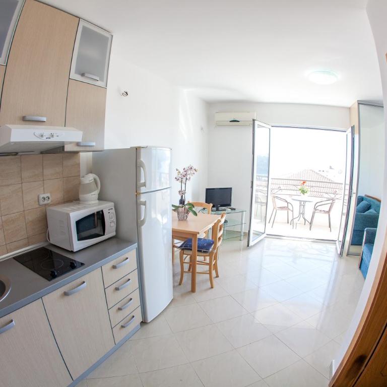 Apartments Charme - Studio with Sea View - 6