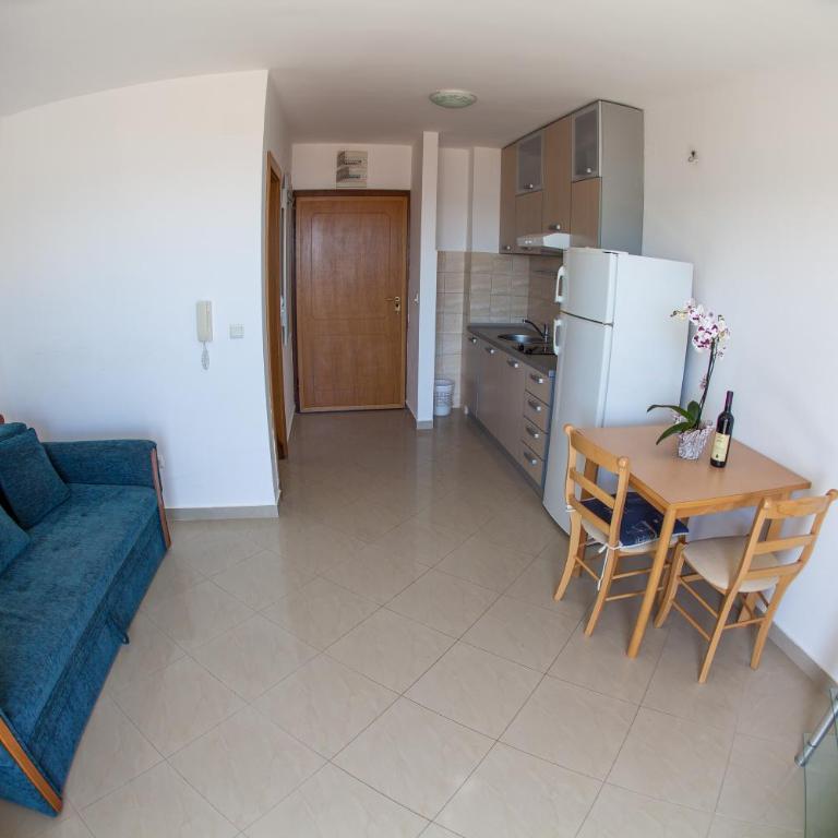 Apartments Charme - Studio with Sea View - 8