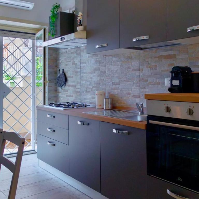 The Roman Stop Apartment-METRO A - Appartamento con 1 Camera da Letto - 18