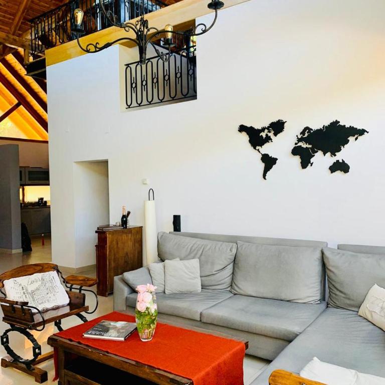 Futa Hue, Chalet Exclusivo Para 10 Pool Parrilla Jardín Y Espectacular Vista Al Cerro Otto - Casa de 4 dormitorios - 32