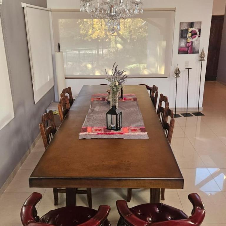 Futa Hue, Chalet Exclusivo Para 10 Pool Parrilla Jardín Y Espectacular Vista Al Cerro Otto - Casa de 4 dormitorios - 37