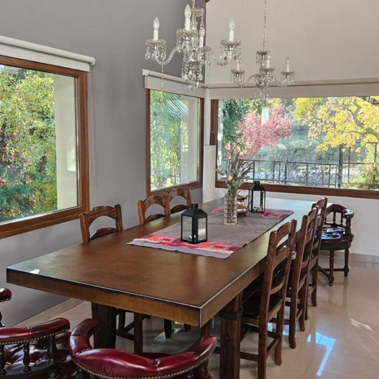 Futa Hue, Chalet Exclusivo Para 10 Pool Parrilla Jardín Y Espectacular Vista Al Cerro Otto - Casa de 4 dormitorios - 49