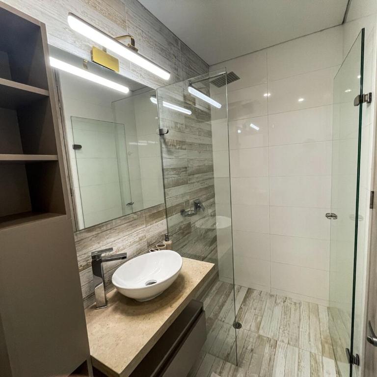 Nice apartment in downtown Bogotá - Apartamento - 12