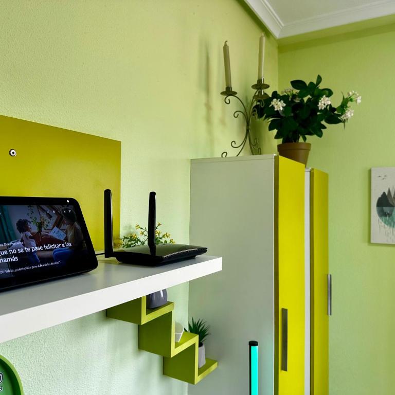 Peaceful Apartment with Sea & Nature Views, Terrace, Pool and Garage - Two-Bedroom Apartment with Balcony and Sea View - 13