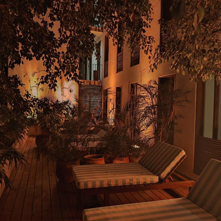 DownTown Tulum Hotel - Habitación Deluxe con cama extragrande - 9