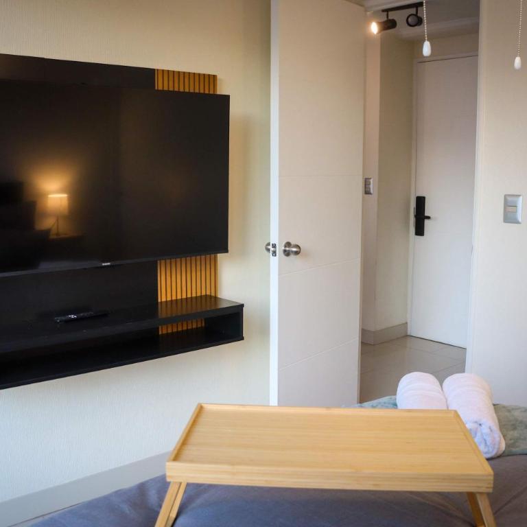 HOM I Precioso depto 1D1B Metro Parque Almagro - Apartamento - 16