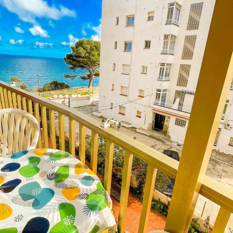 Loft en primera línea con aire acondicionado en Miami Platja - ES-9-182 - Estudio - 1