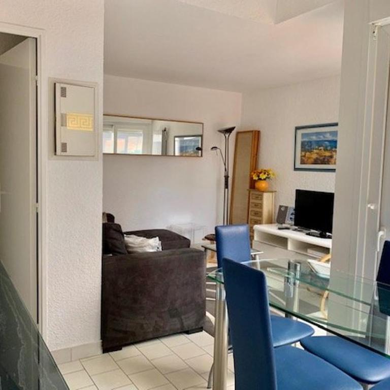 Villa mitoyenne climatisée T3 avec piscine et parking pour 6 - FR-1-607-217 - Casa Vacanze - 9