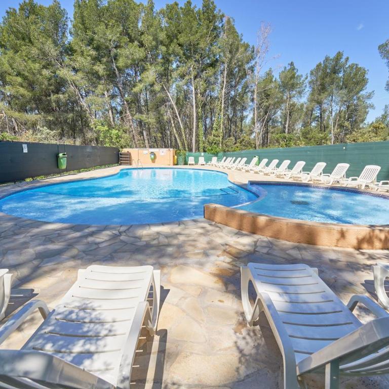 Évasion aux Cystes - Piscine & terrasse - Monolocale - 2