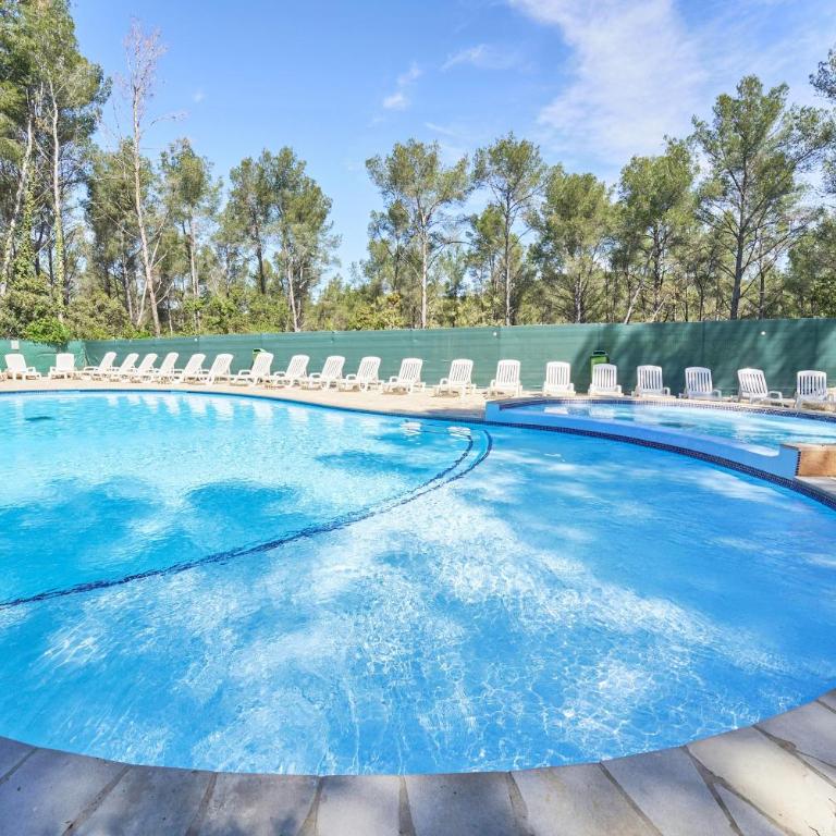 Évasion aux Cystes - Piscine & terrasse - Monolocale - 32