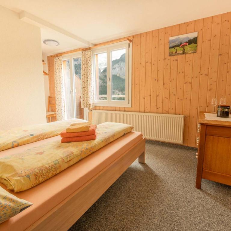 Lehmann's Herberge Hostel - Doppelzimmer mit Balkon - 9
