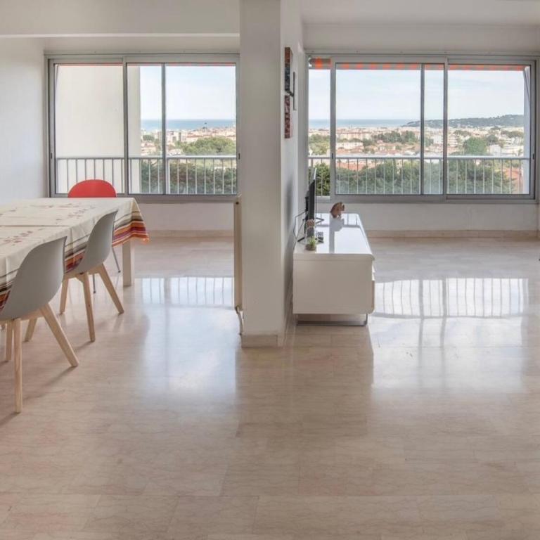 Beautiful apartment 82m2, WiFi, Air conditioning, sea view & pool & tennis - Apartamento con vistas al mar - 2