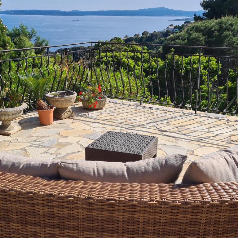 Lou Pei Magnifique vue mer Piscine chauffée 10x5m 5 ch 5sdb - Villa - 17