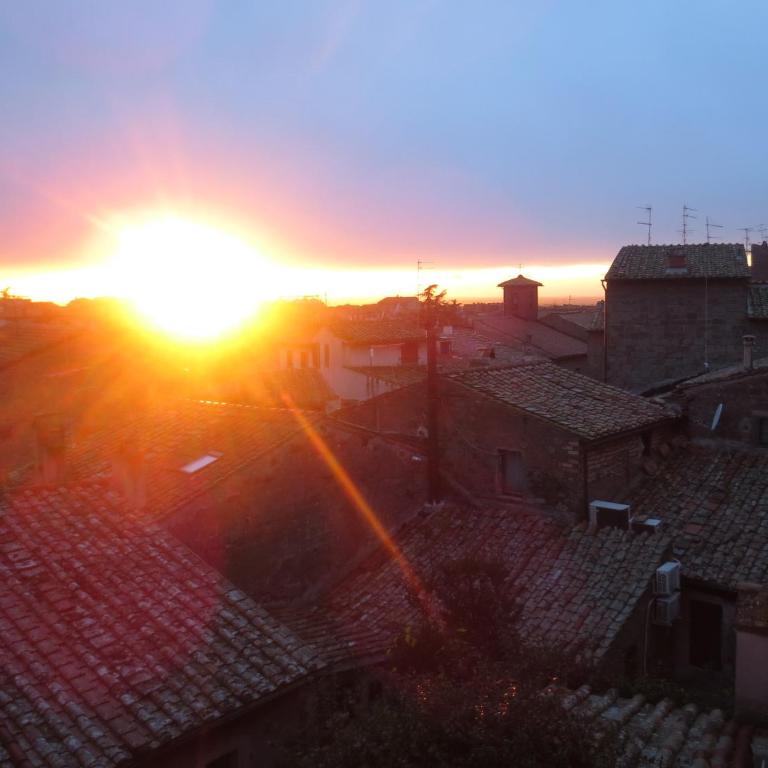 Viterbo Antica Casa Vacanze - Appartamento con 1 Camera da Letto - 1