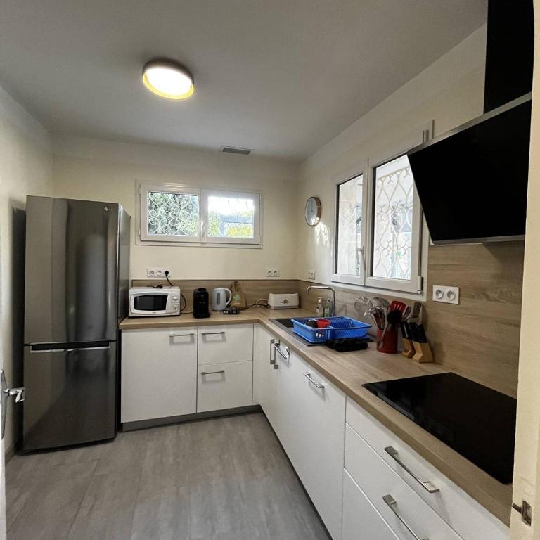 Maison T4 plain pied climatisée avec une belle terrasse ombragée 6AVR44 - Maison de Vacances - 4