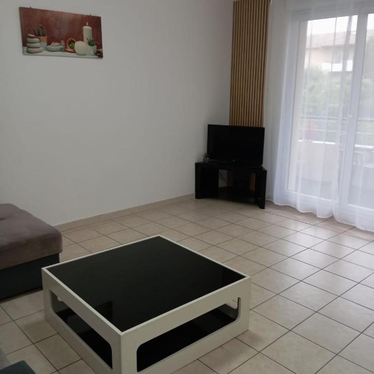 Résidence calme avec piscine - Apartment mit 1 Schlafzimmer - 18