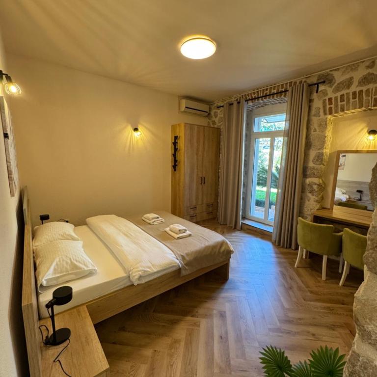 Apartments Marilu - Double Studio with Garden - 2