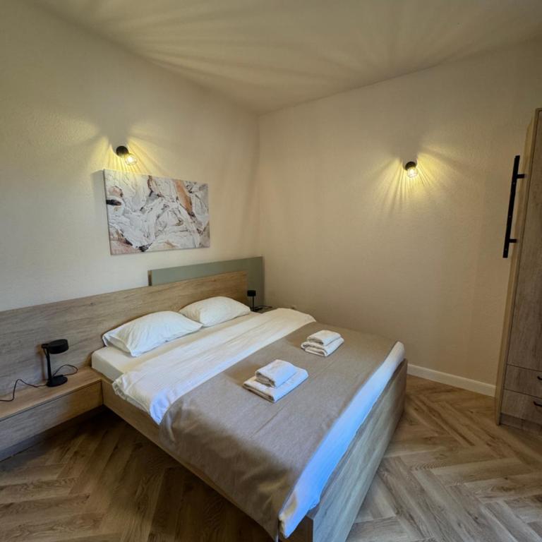 Apartments Marilu - Double Studio with Garden - 3