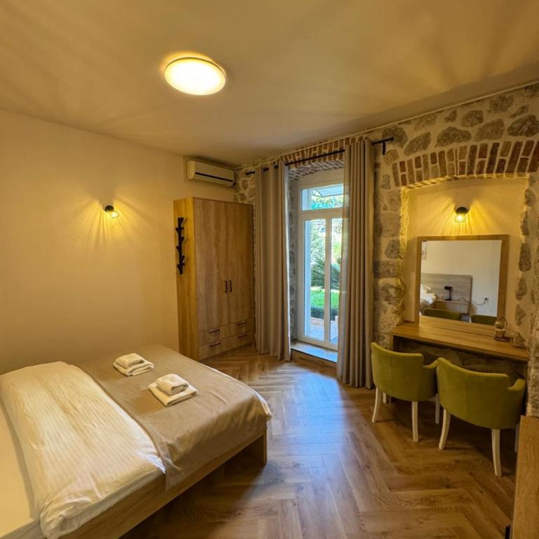 Apartments Marilu - Double Studio with Garden - 4