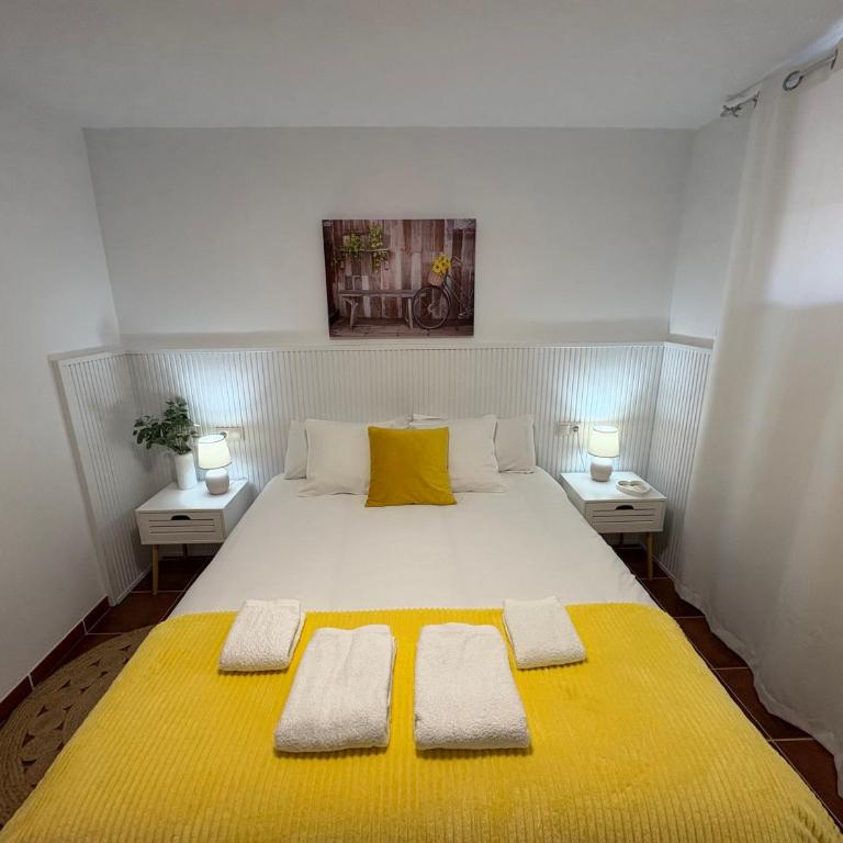 Apartamento Los Mangos - One-Bedroom Apartment - 2