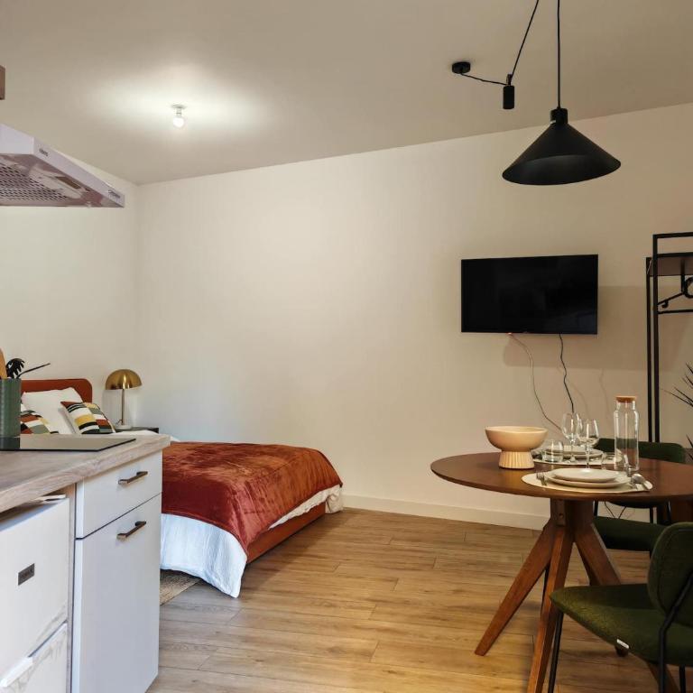 La Roquette Appartement Josélito, Studio Biou - Studio Lit King-Size - 4