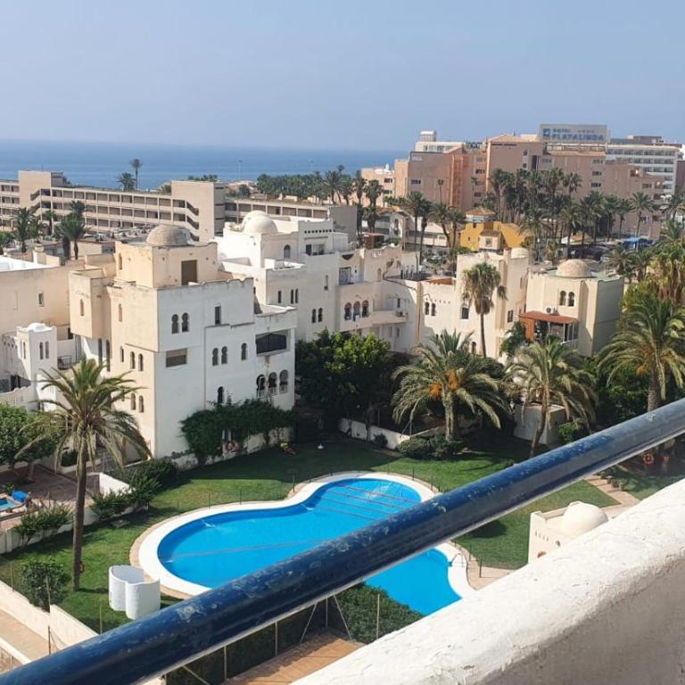 Vistas al mar, balcon, piscina y a 2min de la playa - One-Bedroom Apartment - 14