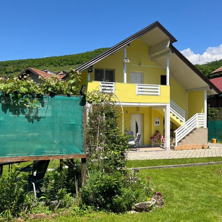 Family Flower House - Kuća sa 4 Spavaće Sobe - 3