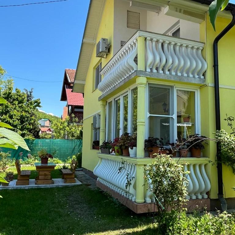 Family Flower House - Kuća sa 4 Spavaće Sobe - 4