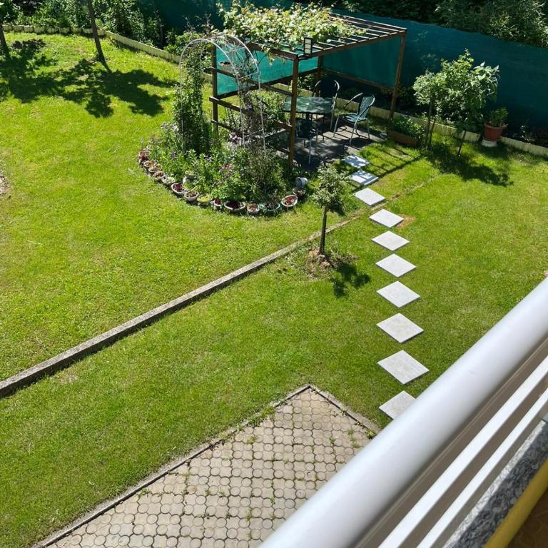 Family Flower House - Kuća sa 4 Spavaće Sobe - 11