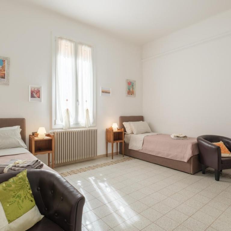 Brand New !!! Ancient BOLOGNA Centrale LIBERTY Style Completely RENOVATED 2025 - Appartamento con 2 Camere da Letto - 29