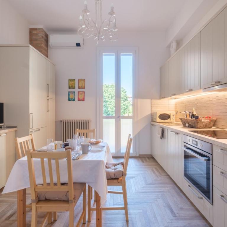 Brand New !!! Ancient BOLOGNA Centrale LIBERTY Style Completely RENOVATED 2025 - Appartamento con 2 Camere da Letto - 6