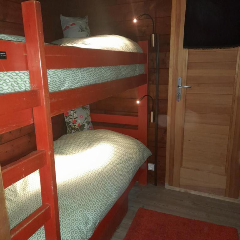 Le Chalet de ma mère Les Confins - Two-Bedroom Apartment - 23