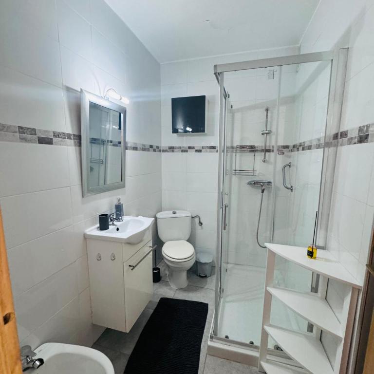 Spacious apartment 100m from the beach and promenade - Apartamento de 1 dormitorio - 7