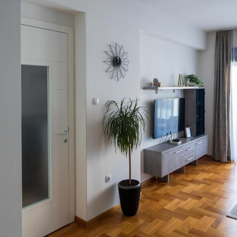 Sunčana strana - Apartman sa 1 Spavaćom Sobom - 11