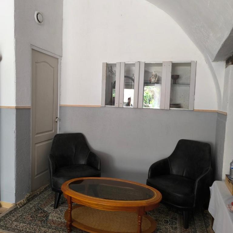 maison d'hôtes prince face au château du clos Luce - Suite Lit Queen-Size - 10
