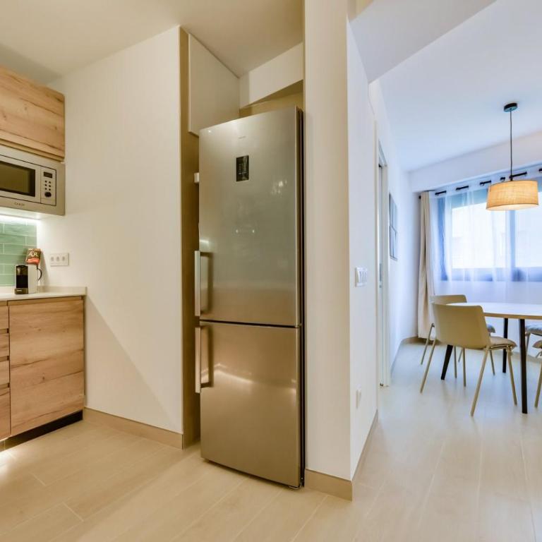 Apartamento a 50m de la playa centrico muy acogedor - Apartamento de 1 dormitorio - 3