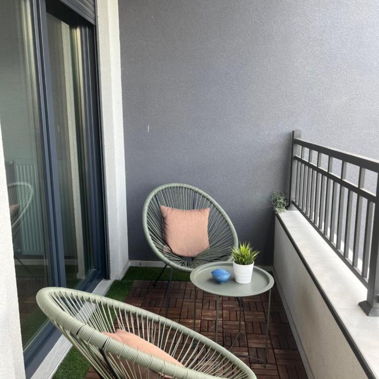 Golden Royal SM - One-Bedroom Apartment - 3