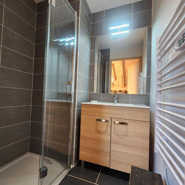 Atypique T4 lumineux avec vue panoramique, 3 Ch, 6-8 pers, WIFI, parking couvert - FR-1-629-112 - Apartment - 16