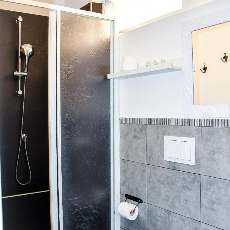 Le Stanze del Centro - Double Room with Patio - 7