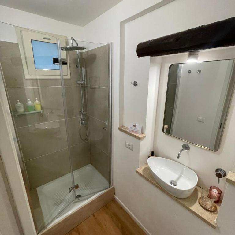 Il corvo e la volpe - Camera Matrimoniale con Bagno Privato - 8