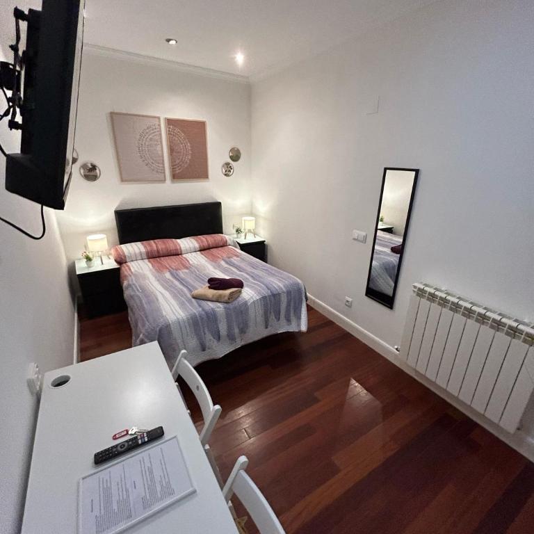 Alojamiento Angel - Double Room with Shared Bathroom - 2