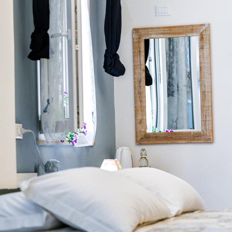 Le Stanze del Centro - Double Room with Patio - 5