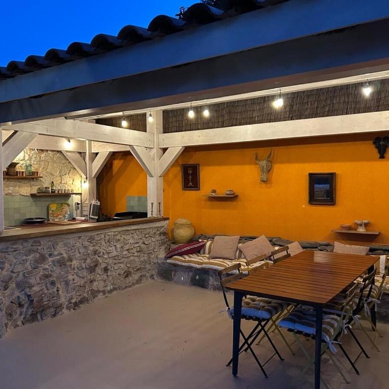 Charming house with pool, sea view 4 bedrooms 2 bathrooms - Villa - 28