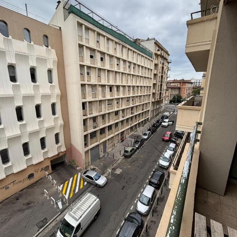 T3 lumineux climatisé avec balcon 2 chambre à 2 min de la gare St-Charles - Appartement 3 Chambres - 27
